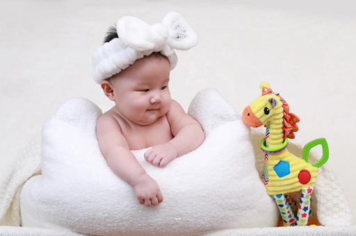 山南宝宝发烧有眼屎